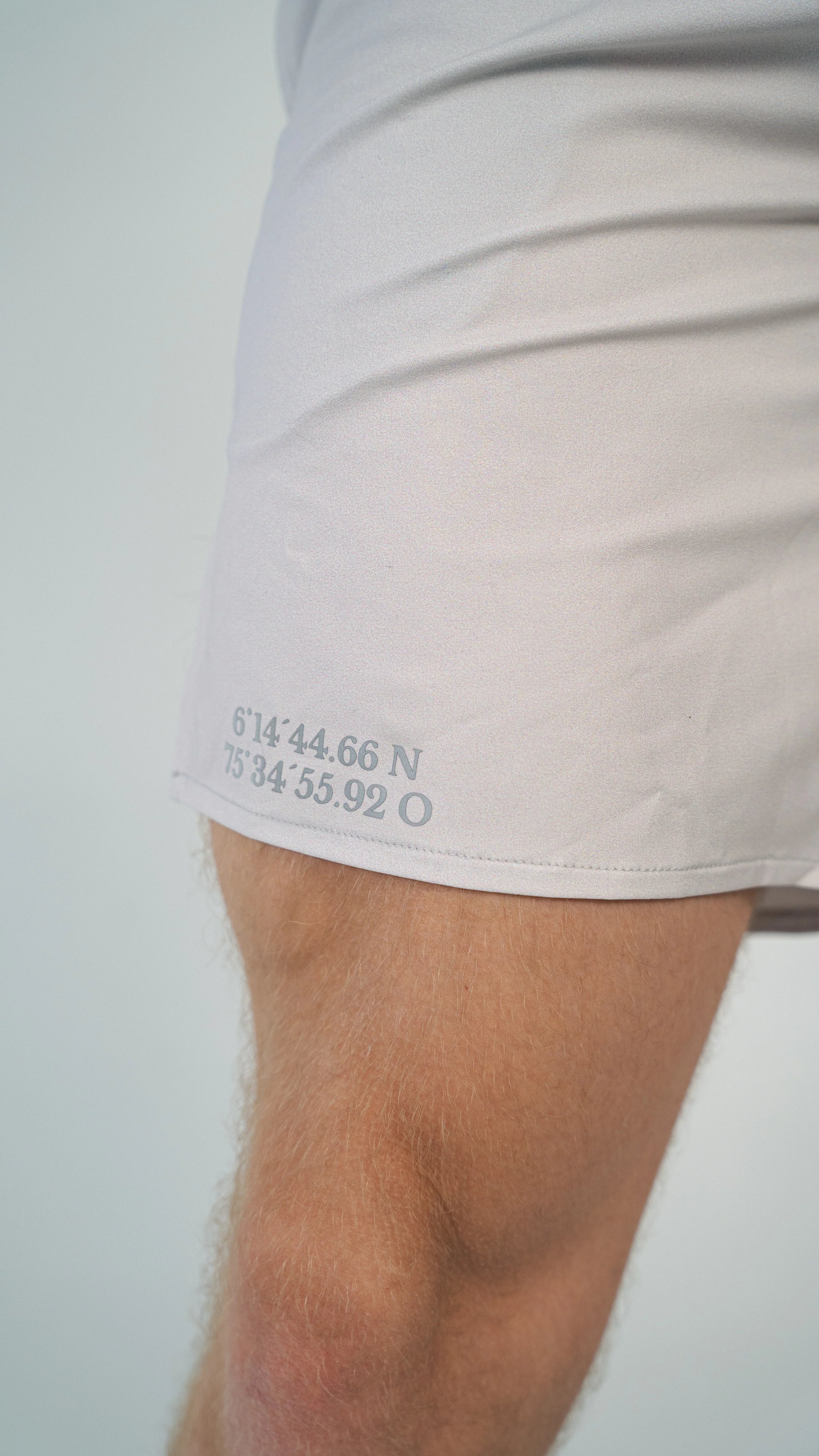 Grey basic short
